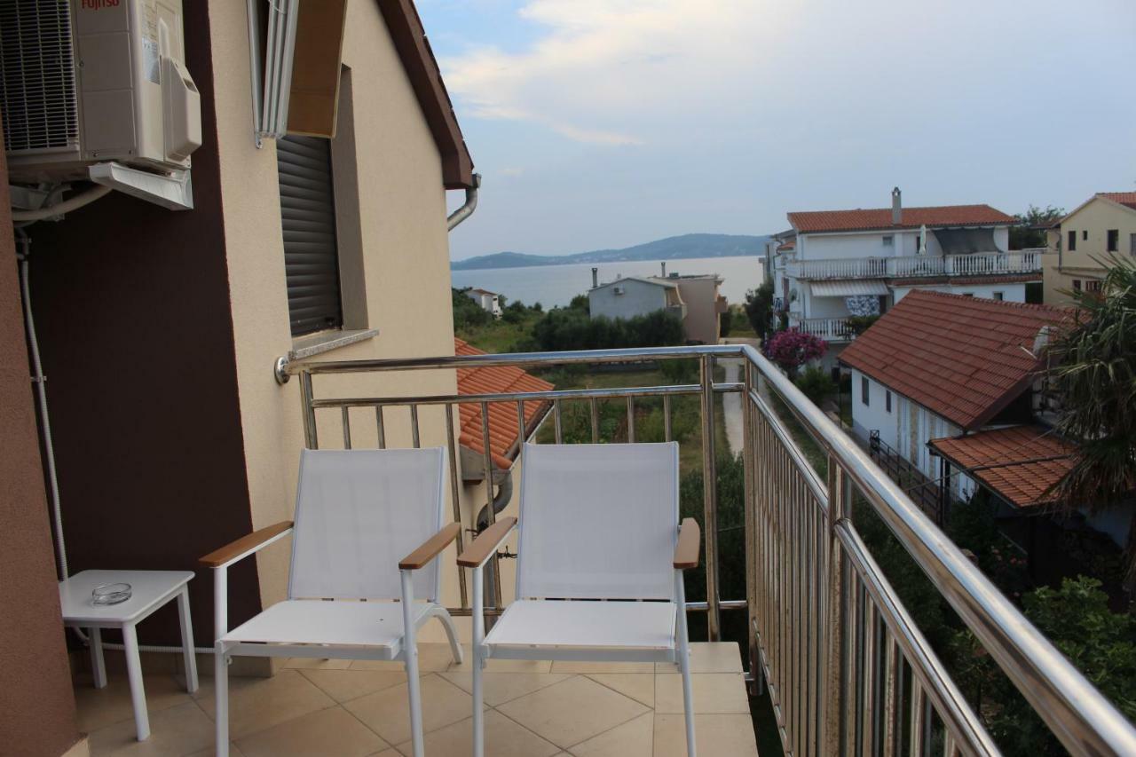 Apartments Helena Bibinje Exterior photo